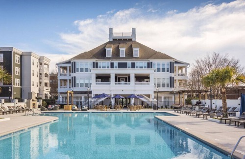 Huntersville Apartment | 2xKing-Beds, Birkdale-Plaza-Vista, Shop-Eat-Play