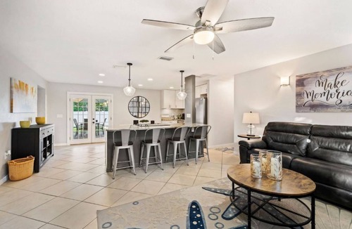 Bonita Springs House | 3.5 miles to beach! Large, private home