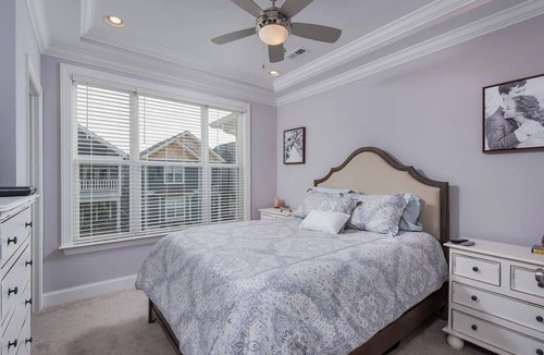 Chattanooga House | 3 Bedroom 3 Bathroom Furnished Townhome | Southside Historic District PARK AVE