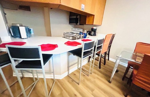 Morrow Condo | 3-bedroom condo in cool Morrow Near Airport.