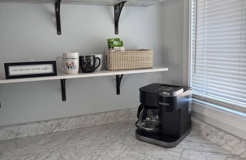 Whittaker House | 3-bedroom house in lovely Ann Arbor with AC
