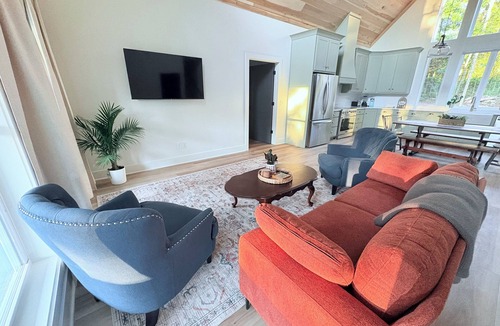 Watertown House | 3-Bedroom House in Peaceful Watertown with Gorgeous Kitchen