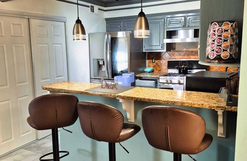Stone Mountain House | 3-bedroom house in gorgeous Stone Mountain with AC and nice decking space