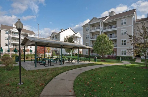 Pennington Bend Condo | 3 Bedroom Lockoff Condo in Nashville on Cumberland River!