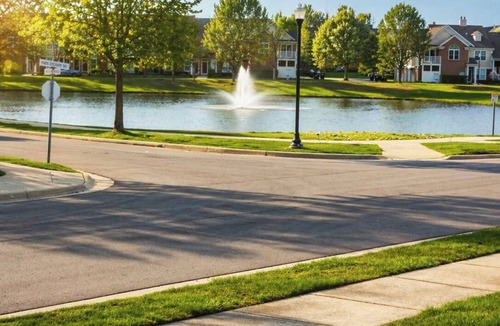 Sterling Heights House | 3-bedroom townhome with waterviews in Sterling Heights close to everything