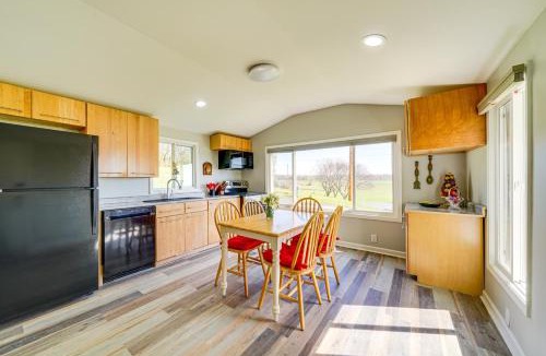 Bridgeport House | 3 Mi to Caesars Casino: Indiana Retreat w/Patio!