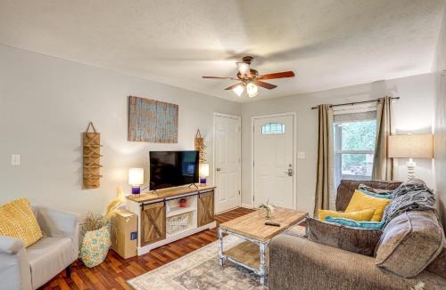 Morristown House | 3 Mi to Cherokee Reservoir: ‘Blue Haven Bungalow’