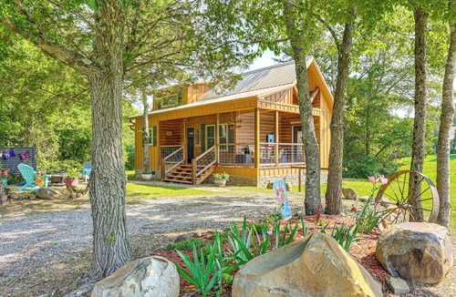 Hot Springs Cottage | 3 Mi to Lake Hamilton: 'tree Top Cabin'