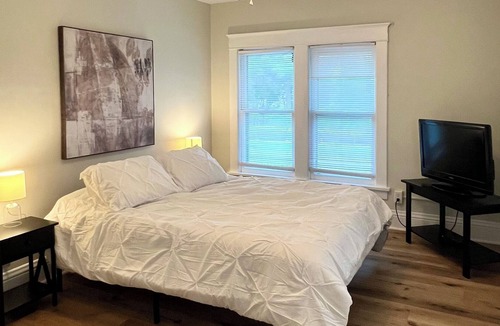 Mishawaka House | 3 mi. to Notre Dame Campus-Historic charm on Mishawaka Riverwalk with cozy patio