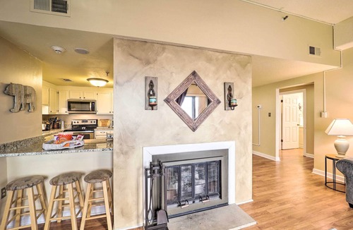 Sugar Mountain Condo | 3 Mi to Sugar Mtn Resort! Family Escape w/Balcony