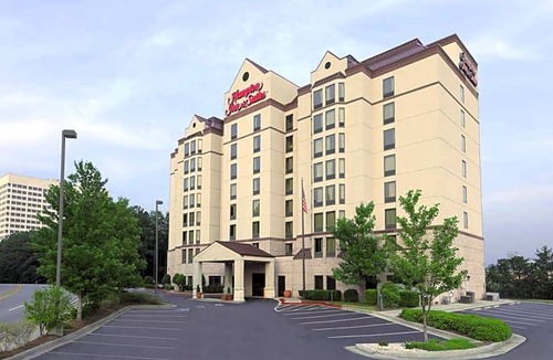 Cumberland Hotel | 3-Star Hotel ∙ Hampton Inn & Suites Atlanta-Galleria