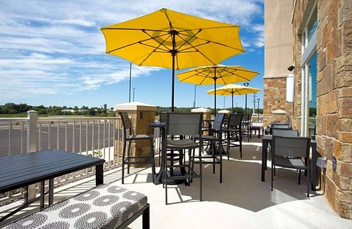 Cape Girardeau Hotel | 3-Star Hotel ∙ Drury Plaza Hotel Cape Girardeau Conference Center