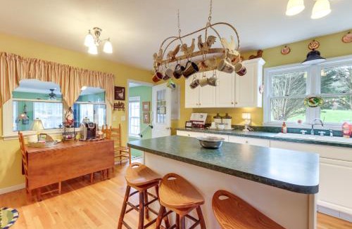 Marble House | 30 Acres of Mountainside Peace: Home in Marble