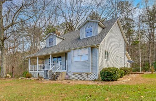 Marble House | 30 Acres of Mountainside Peace: Home in Marble
