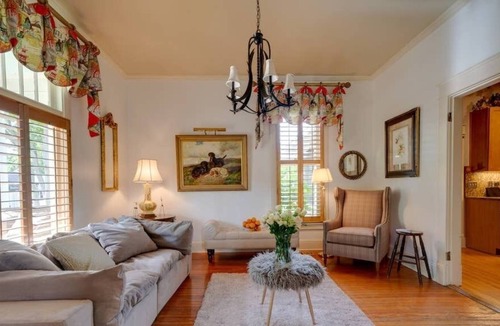 East End House | 30+ day, Historic East Nashville Cottage, 5 Points!