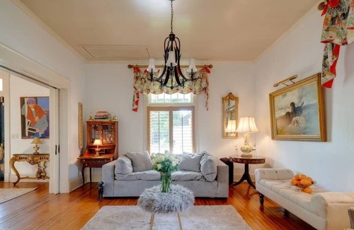 East End House | 30+ day, Historic East Nashville Cottage, 5 Points!