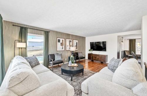 Parkdale House | 3491 Danbury Rd, Fairfield