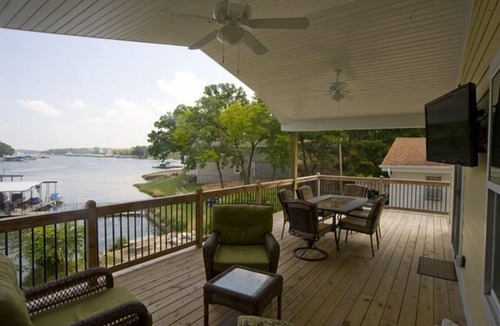 Osage Beach House | 3BR/2BA Lakefront Property, Includes Boat Slip