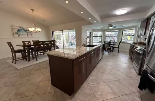 Jensen Beach House | 3BR/2BA Spacious Comfort Screened Pool & Patio!