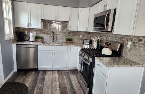 Columbus House | 3BR/2BA w/Fire Pit, Centrally Located