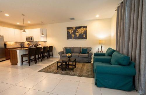 Four Corners House | 3BR Home w Pool Near Disney