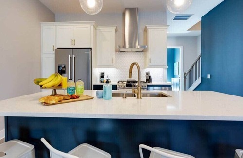 Nashville Condo | 4 Bedroom 4 Bath~14 Beds~Rooftop! Huge Space