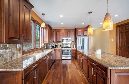 Drayton Plains House | 4 bedroom Big Lake Waterfront home with spectacular lake views