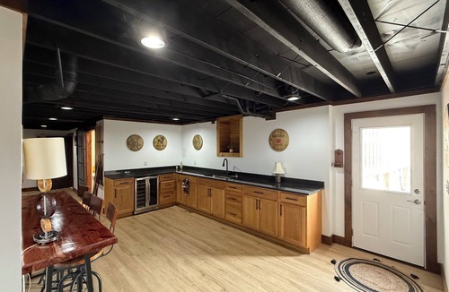 Chaplin House | 4-bedroom farm house in charming Lawrenceburg with a pool and hot tub.
