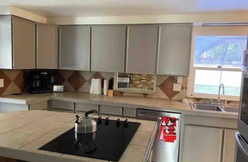 Ocoee Villa | 4-bedroom Villa in Welcoming Orlando with AC & WiFi. Enjoy your stay