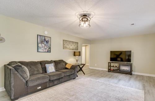 Decatur House | 4 Mi to Dtwn! 'Carolyn's Cottage' in Decatur