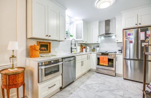 Mount Airy Apartment | 4 Mi to Dtwn: Spacious Suite in Mount Airy