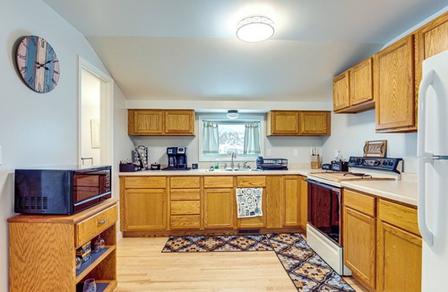 Calumet House | 4 Mi to Lake Superior: Calumet Getaway!