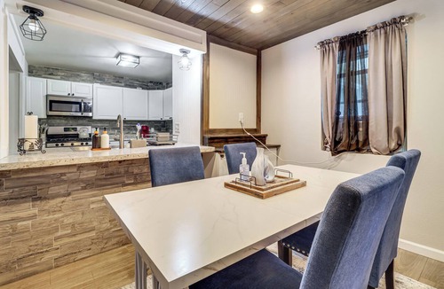 Reynolds Corners House | 4 Mi to UToledo! Cozy Family Home