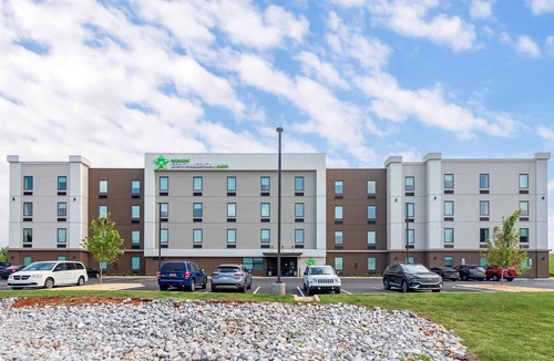 Asheville House | 4 Pet-Friendly Rooms with All the Comforts of Home - Perfect for Extended Stays