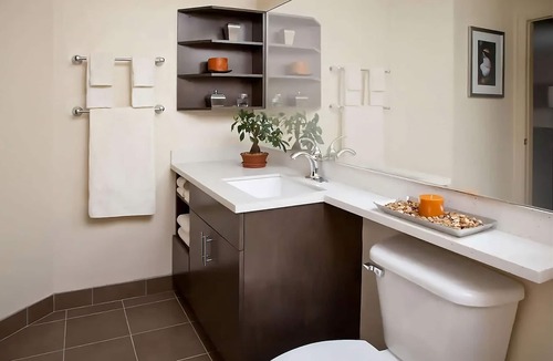 Ashley Oaks Hotel | 4 Units Close to West Town Mall! Private Kitchen, FREE Parking, Pets Allowed!