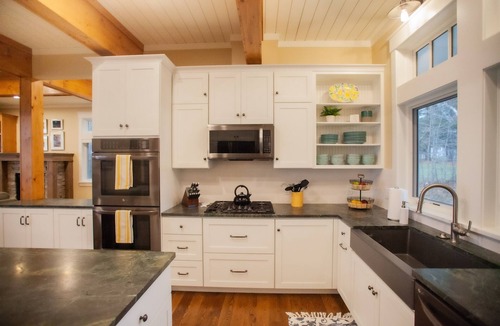 Maple City Cottage | 4678 on Glen Lake - Beautiful Luxury Cottage