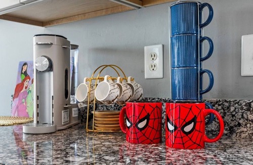 O'Fallon House | 4BR Marvel House Game Room, Sleeps 14