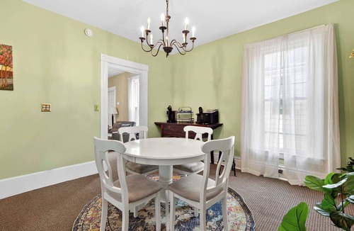 Clifton House | 4BR relaxing home in the heart of Louisville KY!