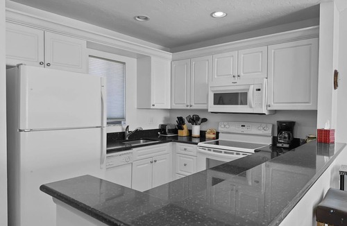 Sarasota Condo | 4th floor condominium, Pool, and short walk to Siesta Key with America's #1 Beach