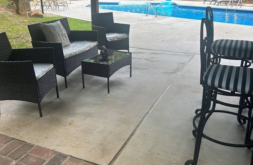 Fayetteville House | 5-bedrooms, pool in charming Fayetteville, perfect for the 2026 Major international sporting event