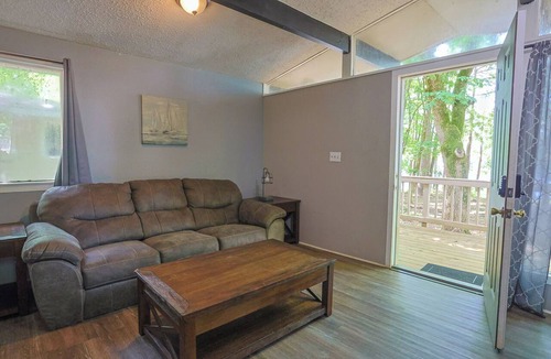 LaGrange Cabin | 5. Cozy 1-bedroom cabin on beautiful West Point Lake in LaGrange, Ga.