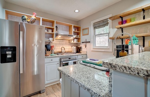 Sautee Nacoochee Cottage | 5 Forested Acres! Peaceful Retreat 4 Mi to Helen