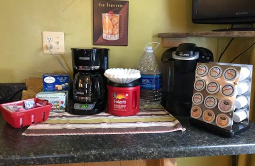 Frostburg Apartment | 5 minute walk to downtown. Cozy family sized home with everything you need.