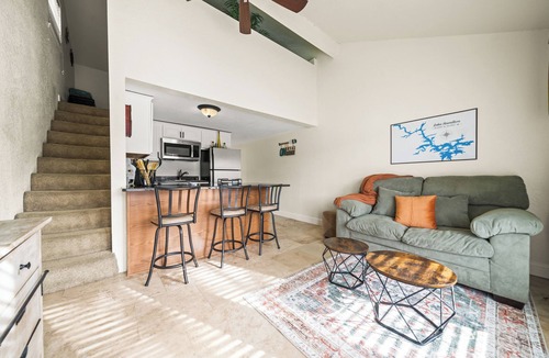 Mid America Condo | 5-Star Lakefront Condo with Loft in Hot Springs, Arkansas!