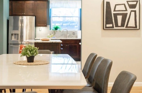 Tower Grove South House | 5BR Tower Grove Family Home ABODEbucks