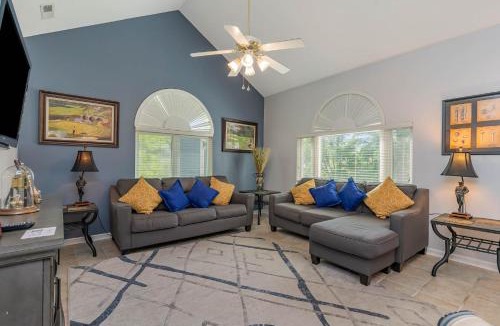 Arcadian Shores Villa | 5E Canterbury Court Kingston Resorts