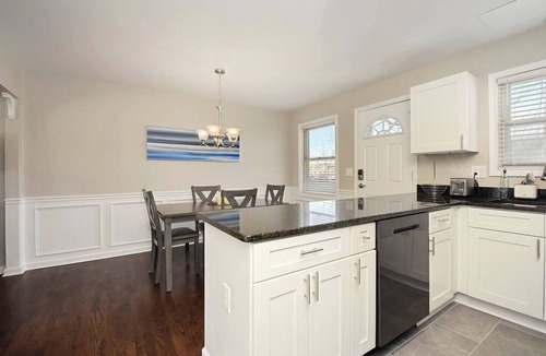 Plymouth House | ★5min To Kellogg Park★Plymouth★Parking ★W/D★ |64