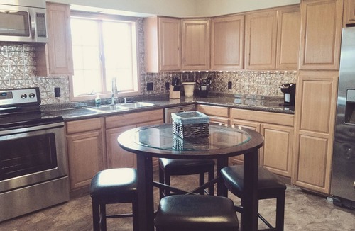Nancy House | 6 Bdrm/Lake Cumberland/Somerset/Pulaski Cnty Park/Lees Ford Marina