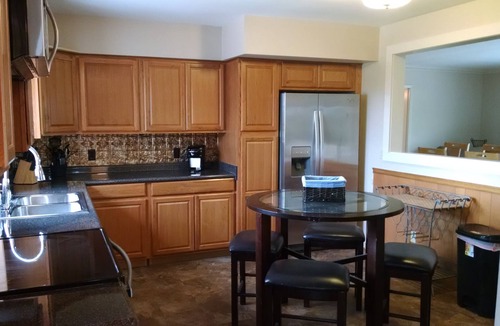 Nancy House | 6 Bdrm/Lake Cumberland/Somerset/Pulaski Cnty Park/Lees Ford Marina