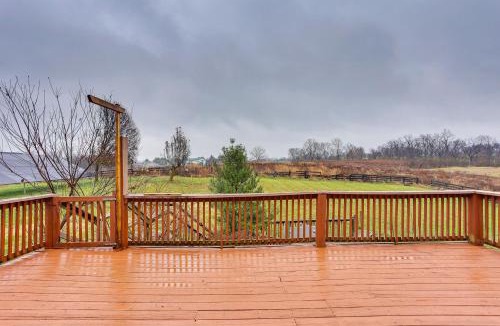 Shelbyville House | 6 Mi to Bourbon Trail: Group Estate on 20 Acres